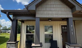 711 Burbrook Ln, Boiling Springs, SC 29316