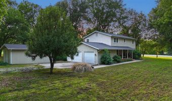 4 Orange Ln, Arkansas City, KS 67005