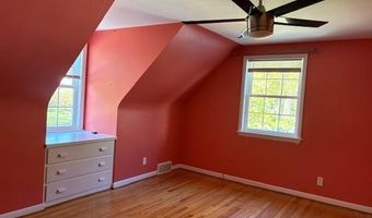 815 Hewett Dr, Ann Arbor, MI 48103