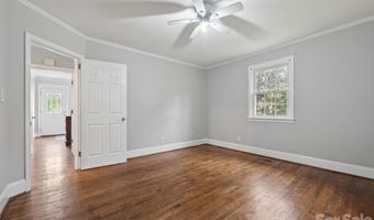 2120 Amesbury Ave, Charlotte, NC 28205