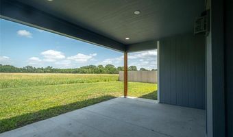 1018 Bluestem Cir, Baldwin City, KS 66006