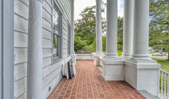 626 Hagood Ave, Barnwell, SC 29812