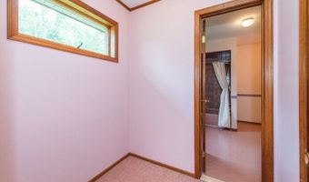 31 Mulford Rd, Andover, NJ 07848