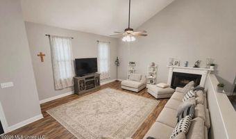 6043 Holly Dr, Bay St. Louis, MS 39520