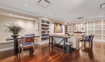 66 FRANKLIN St #418, Annapolis, MD 21401