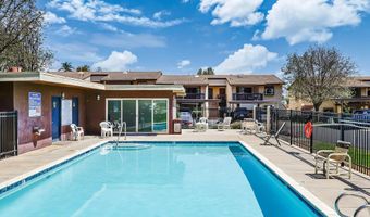 440 Citracado Pkwy 5, Escondido, CA 92025