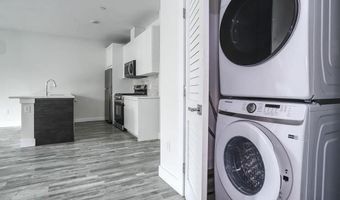140 AVENUE B 204, Bayonne, NJ 07002