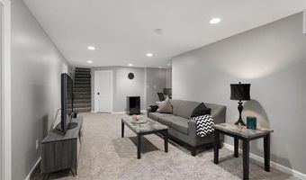 120 Ridge Rd, Albert Lea, MN 56007