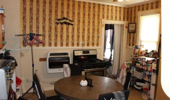 32 Milton Ave, Amsterdam, NY 12010