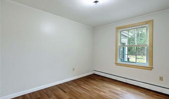 89 Skunk Hill Rd, Hopkinton, RI 02832