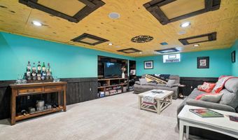 4590 E Johnstown Rd, Columbus, OH 43230