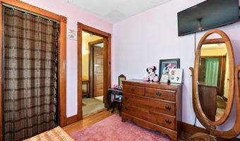 49 Western Ave, Bath, ME 04530