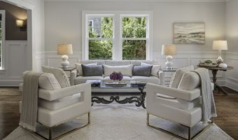 22 Gardiner St, Darien, CT 06820