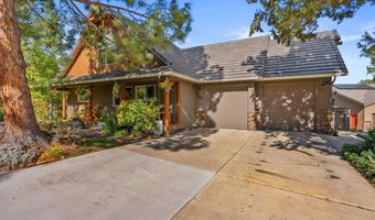 3192 NW Golf View Dr, Bend, OR 97703