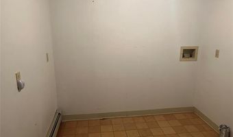 7843 Stark Dr, Algonac, MI 48001