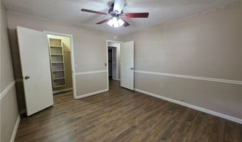 1806 Lawrence St, Bentonville, AR 72712