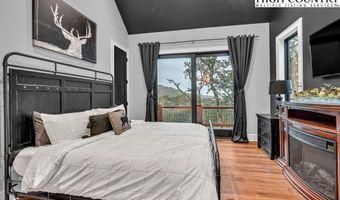 281 Lodge Woods Trl, Banner Elk, NC 28604