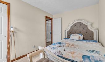 1039 Ridgeview Ct, Avon, IN 46123