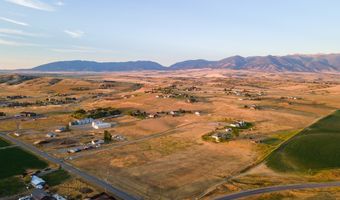 8550 Dry Creek Rd, Belgrade, MT 59714