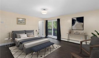 10 Abbott Valley View Dr, Cumberland, RI 02864