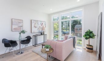 4347 HARRISON St NW 5, Washington, DC 20015