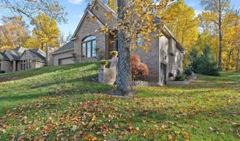 209 River Dr, Bloomfield, IN 47424