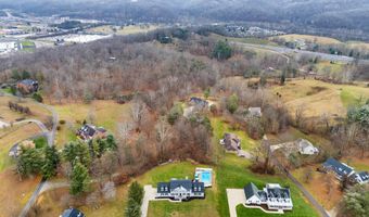 8 Country Oaks Dr, Barboursville, WV 25504