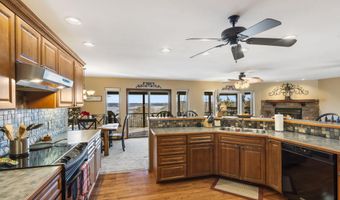 140 Fantail Rd, Branson West, MO 65737
