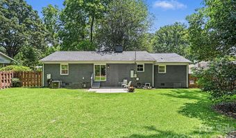 1027 Dresden Dr W, Charlotte, NC 28205