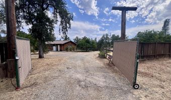 5778 Heavenly Valley Ln, Anderson, CA 96007