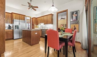 1059 Oakwood Dr, Alliance, OH 44601