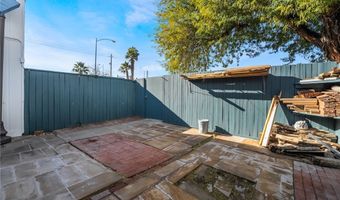 4071 Village Sq, Las Vegas, NV 89121