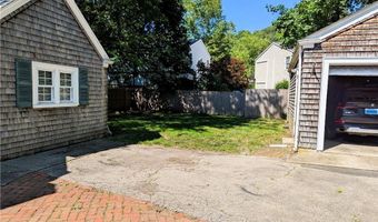 125 Roger Williams, East Providence, RI 02916
