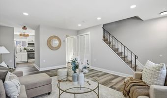 6449 WOODGREEN Cir, Baltimore, MD 21207