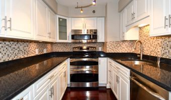 1301 N COURTHOUSE Rd #1005, Arlington, VA 22201