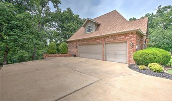 219 Ridgefield St, Bentonville, AR 72712