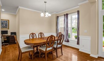 24 Yorktown Cir, Arden, NC 28704