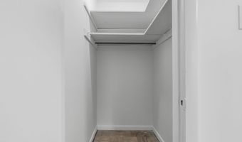 10626 WEYMOUTH St 101, Bethesda, MD 20814