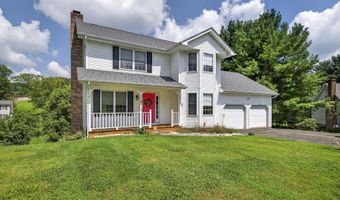 19025 Essex Dr, Abingdon, VA 24211