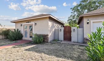 2117 Brunson Ave, Alpine, TX 79830