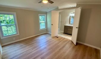 28 Airport Rd, Coventry, RI 02816