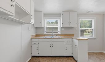 2618 E 8th St, Anderson, IN 46012