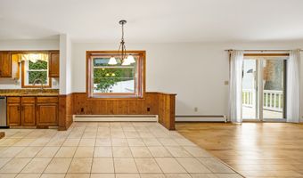 14 Colonial Ct, Cheshire, CT 06410