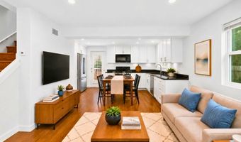 2218 FARRINGTON Ave, Alexandria, VA 22303