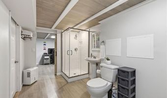 127 Sun Valley Dr, Cumberland, RI 02864