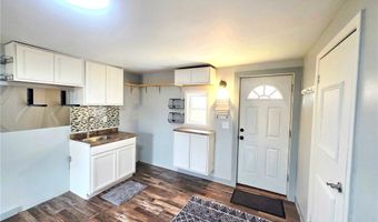 29 York St, Angola, NY 14006