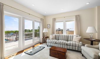 1328 Cooneymus Rd, Block Island, RI 02807