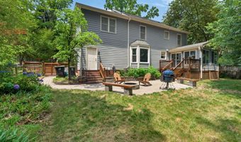1104 Fallen Oak Dr, Apex, NC 27502