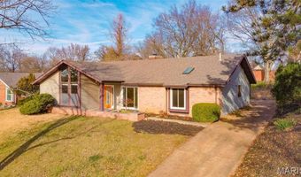 507 Glenmeadow Dr, Ballwin, MO 63011