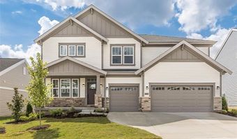 6730 Snowy Owl Ln, Affton, MO 63123